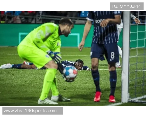 埃姆雷詹坚定信心全力争夺德甲和欧冠尽管德国杯失利令人失望